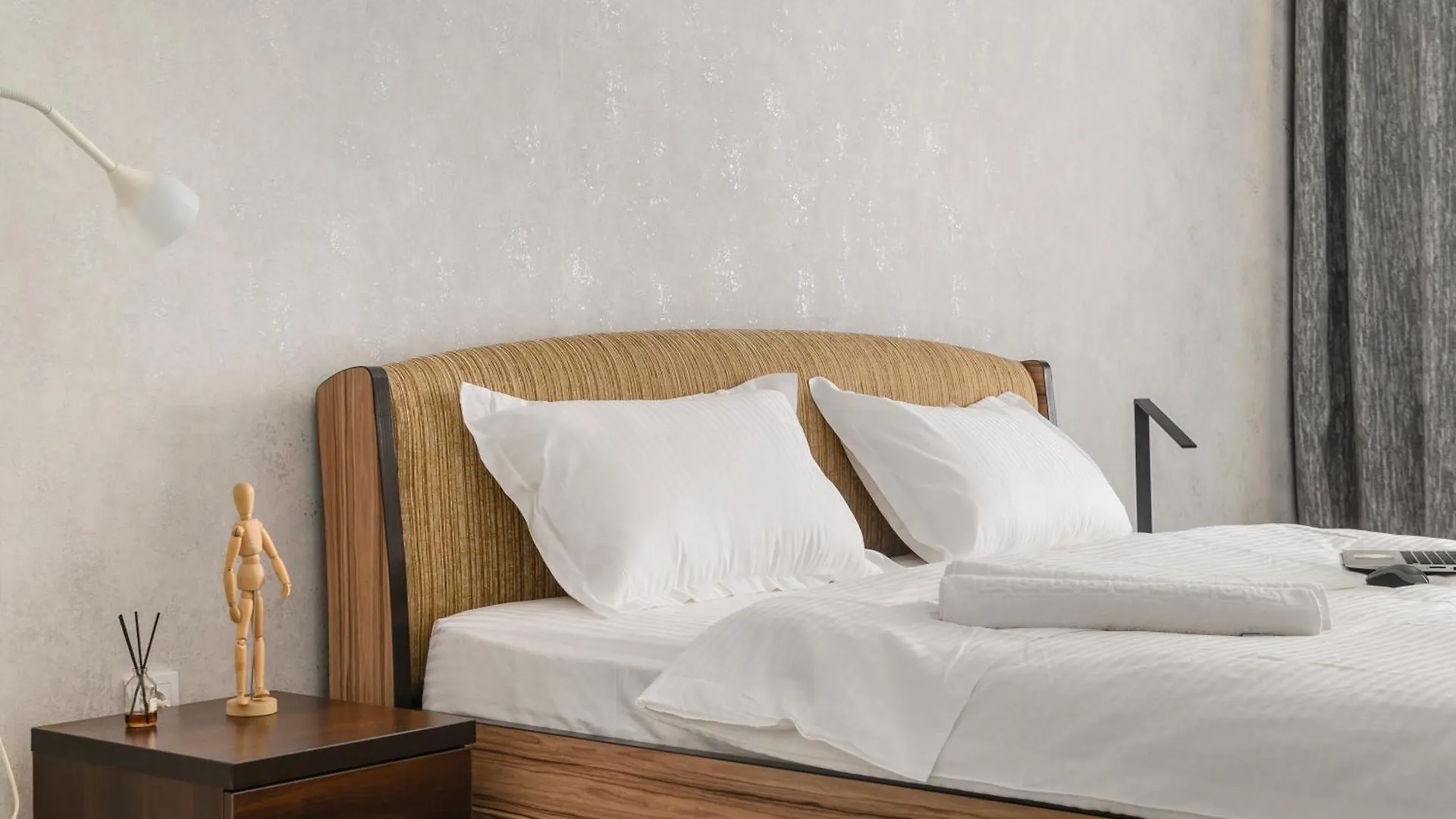 Premium Apartment Network By Mega Mall Almati